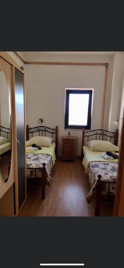 Piano Apartment Lopar Zewnętrze zdjęcie